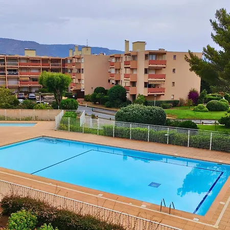 Bormes-les-mimosas, 1 Piece, 4 Personnes - Fr-1-677-41 Bormes-les-Mimosas